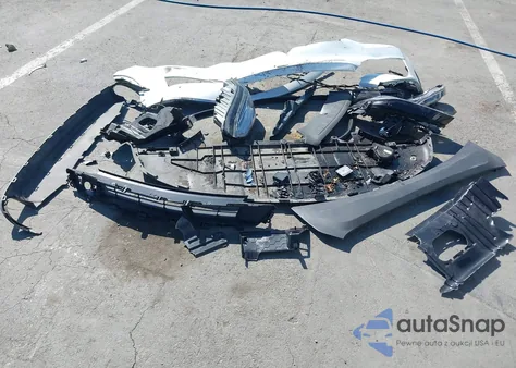 2022 Tesla Model X Plaid Tri Motor All-Wheel Drive z USA, uszkodzony, nr VIN 7SAXCBE68NF332875